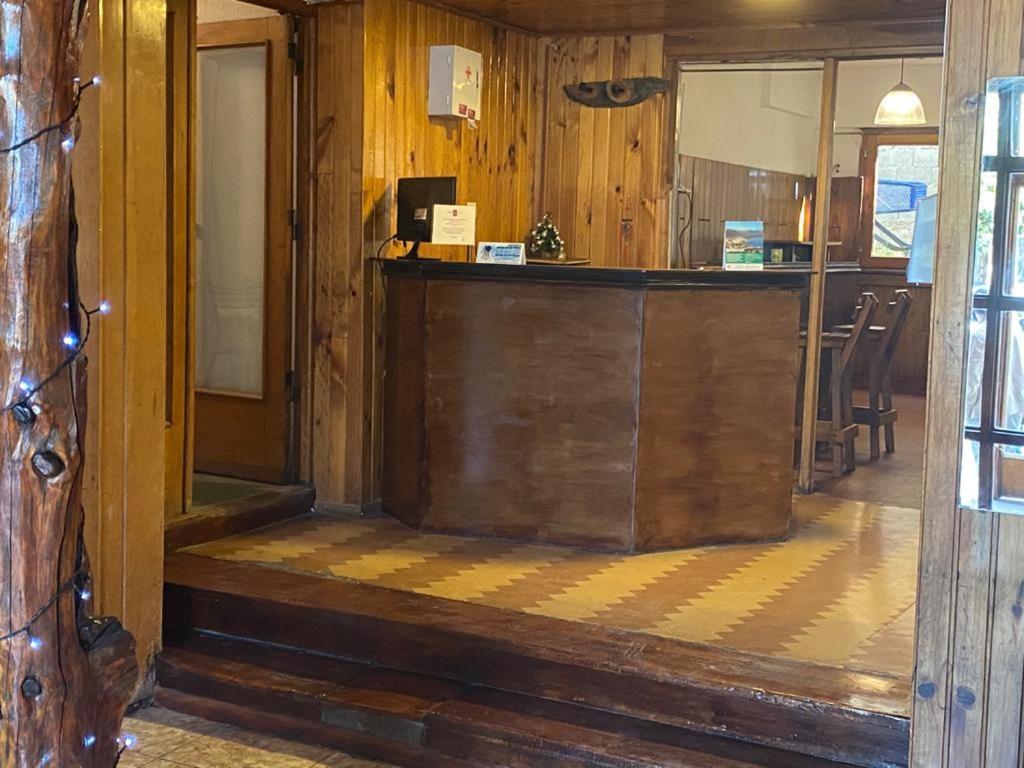 Hotel Alojamiento Curru Leuvu Bariloche Exterior foto